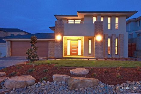 32 Kingston Way, Mooroolbark, VIC 3138