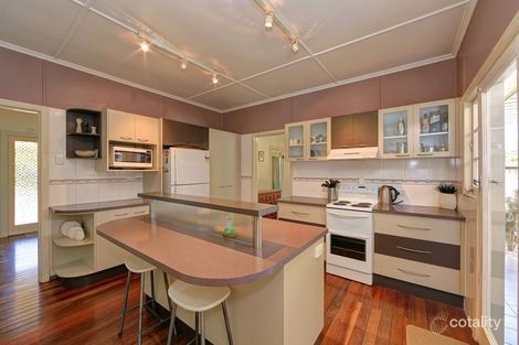 Property photo of 178 Walker Street Svensson Heights QLD 4670