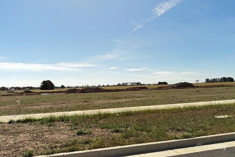 60 Daly Dr, Lucas, VIC 3350