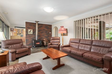 Property photo of 10 Shield Road Lesmurdie WA 6076