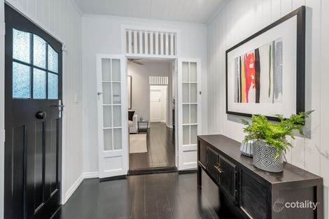 Property photo of 30 Siemon Street Auchenflower QLD 4066