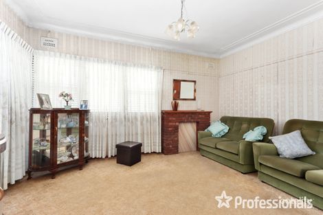 Property photo of 8 Junction Road Peakhurst NSW 2210