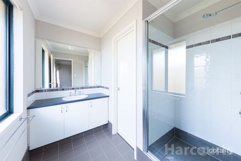 Property photo of 17 Nankeen Approach Dudley Park WA 6210