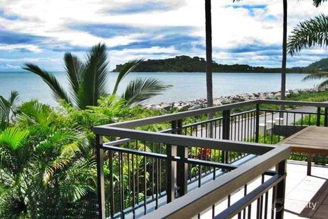 Property photo of 10/5-7 Arlington Esplanade Clifton Beach QLD 4879