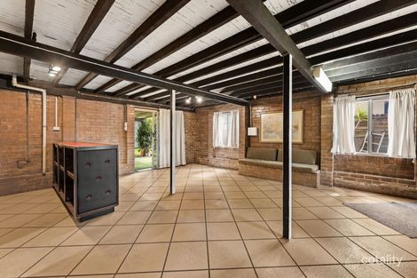 Property photo of 4 Nevern Street Macgregor QLD 4109