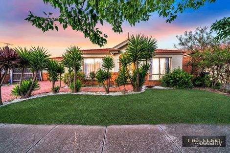 Property photo of 15 Kingsfield Way Truganina VIC 3029