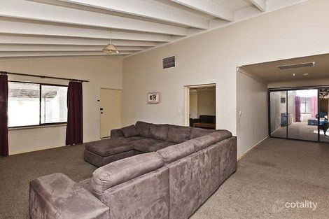 Property photo of 30 Doorigo Road Armadale WA 6112