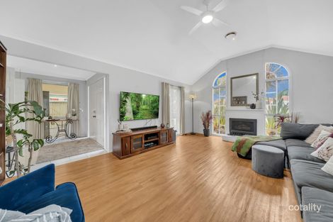 Property photo of 11 Greenslopes Drive Carrum Downs VIC 3201