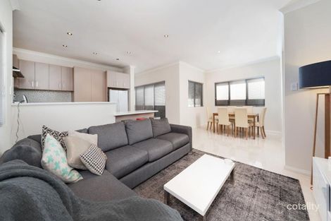 Property photo of 2/6 Bologna Vista Landsdale WA 6065