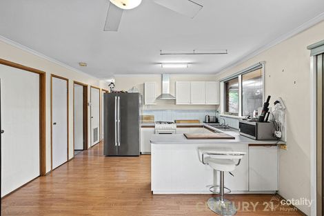 Property photo of 12 Simon Drive Pakenham VIC 3810