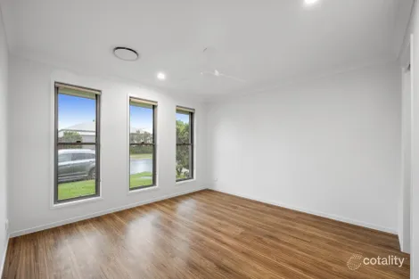 Property photo of 32 Roseleaf Crescent Palmview QLD 4553