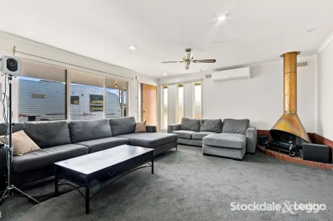 Property photo of 15 Gabo Way Morwell VIC 3840