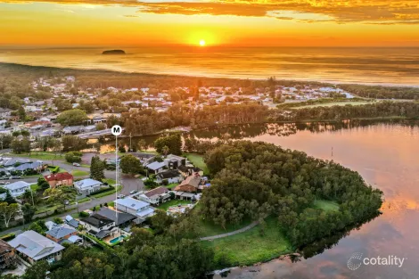 16 Diamond Head Dr, Budgewoi, NSW 2262