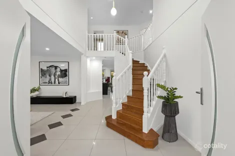 Property photo of 17 Juxgold Place Calamvale QLD 4116