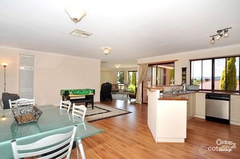 12 Putland Dr, Sheidow Park, SA 5158