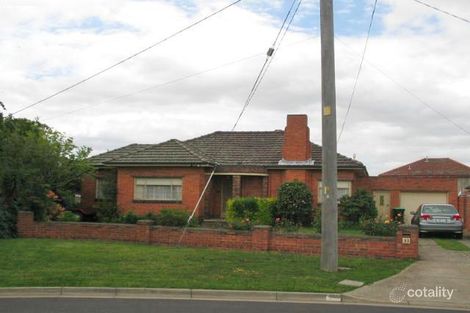 33 Wickham Gr, Strathmore, VIC 3041