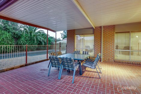 Property photo of 4 Roper Court Taylors Lakes VIC 3038