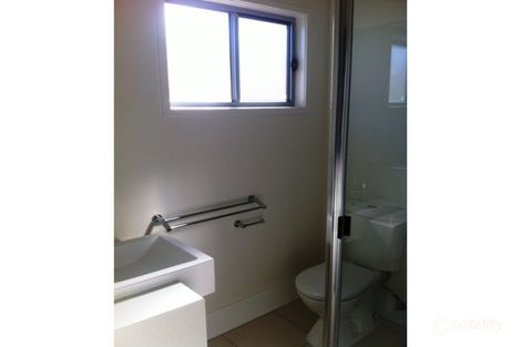 Property photo of 2/5 Newman Drive Emerald QLD 4720