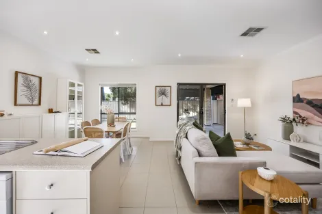 Property photo of 1A Thorne Crescent Mitchell Park SA 5043