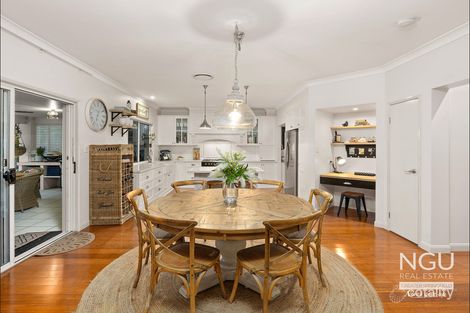 Property photo of 39 Hallow Crescent Augustine Heights QLD 4300