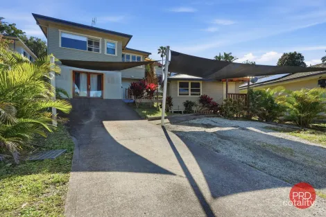 Property photo of 8 Kathleen Close Coffs Harbour NSW 2450