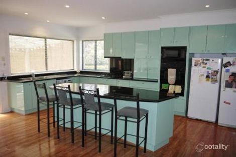 Property photo of 23 Sugarloaf Close Burwood East VIC 3151