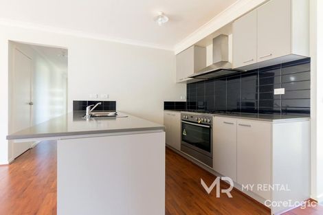 Property photo of 63 Como Parade Clyde North VIC 3978