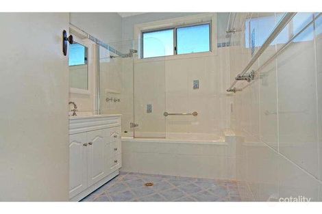 Property photo of 26 Cambewarra Road Bomaderry NSW 2541