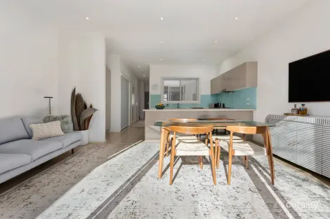 Property photo of 7/9-11 Manikato Avenue Mordialloc VIC 3195