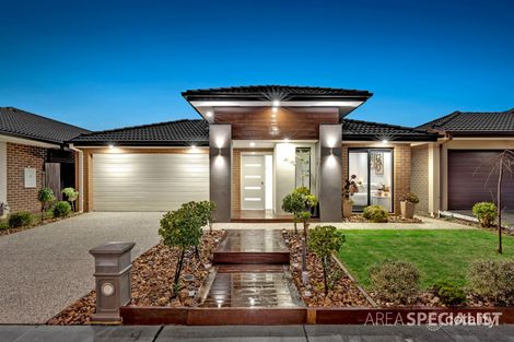 Property photo of 8 Carlyle Crescent Clyde North VIC 3978