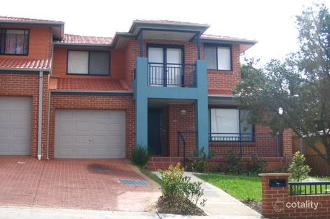 28 Junee Cres, Kingsgrove, NSW 2208