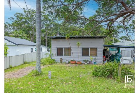 37 Bundilla Pde, Berkeley Vale, NSW 2261