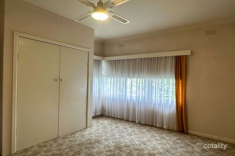 Property photo of 19 Stocks Road Mount Waverley VIC 3149