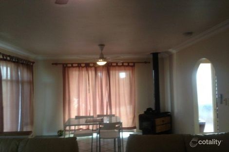 25 Carfax Pl, Two Rocks, WA 6037