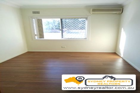 Property photo of 1/4 Orana Avenue Seven Hills NSW 2147