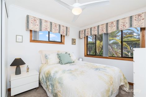 Property photo of 66 Hillcrest Avenue Scarness QLD 4655