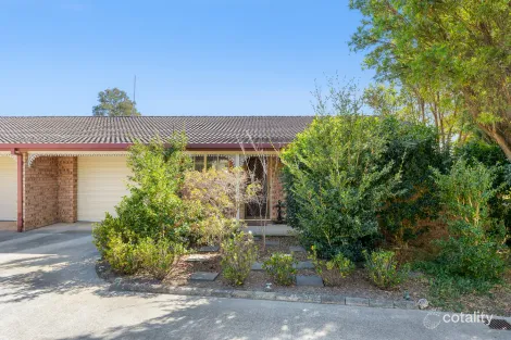 4/11 Eric Fenning Dr, Surf Beach, NSW 2536