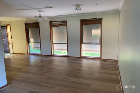 Property photo of 9 Diosma Court Cranbourne North VIC 3977