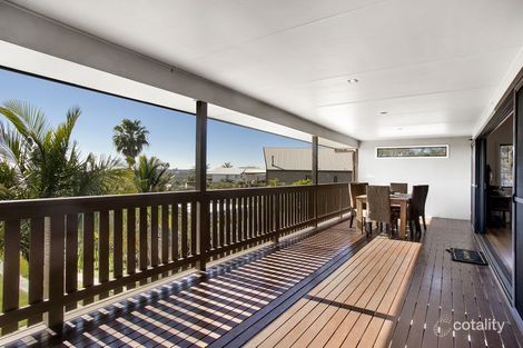 Property photo of 35 Ocean View Road Arrawarra Headland NSW 2456