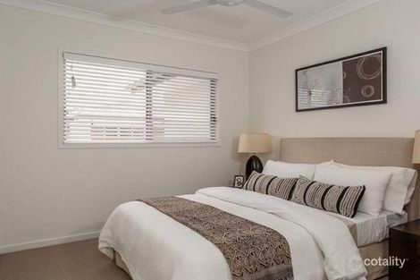 Property photo of 10/26 Careel Close Helensvale QLD 4212