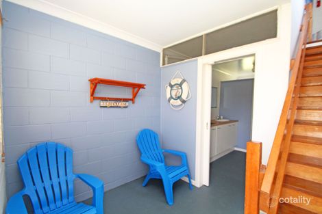 Property photo of 15 Honeysuckle Street Brooms Head NSW 2463