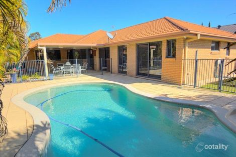 15 Makemo St, Pacific Pines, QLD 4211