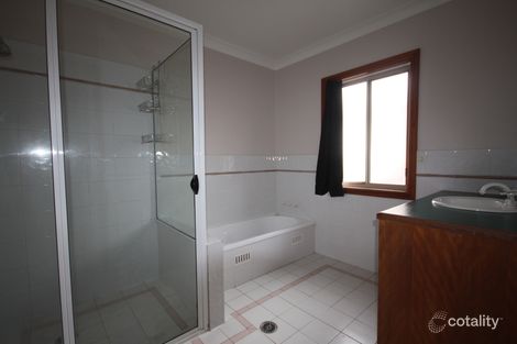 Property photo of 2/24 Castlereagh Street Singleton NSW 2330