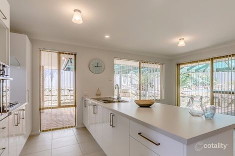 Property photo of 15 Ronsard Place Yangebup WA 6164