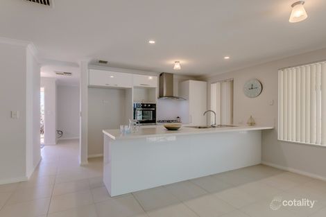 Property photo of 15 Ronsard Place Yangebup WA 6164