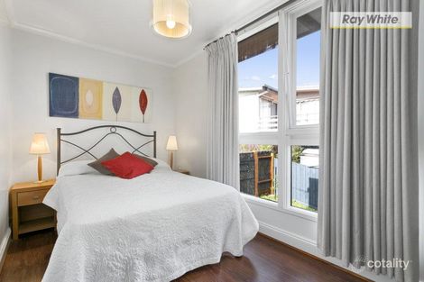 Property photo of 14 Tudor Road Rosebud VIC 3939