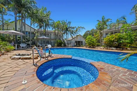 Property photo of 4/12 Coolgardie Street Elanora QLD 4221