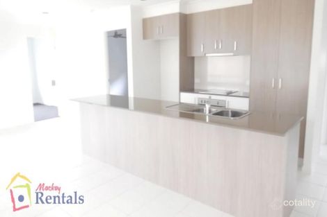 Property photo of 65 Chenoweth Drive Blacks Beach QLD 4740