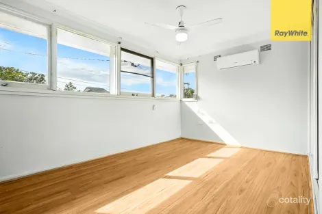 Property photo of 14 Mercator Crescent Willmot NSW 2770