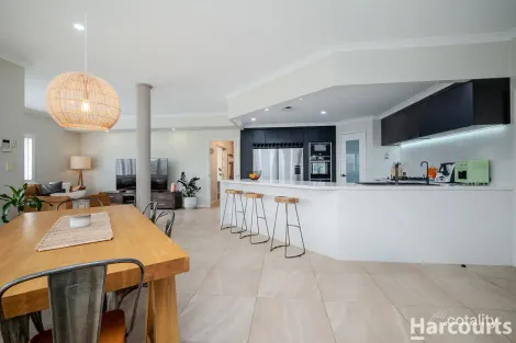 Property photo of 1 Kyby Place Carramar WA 6031